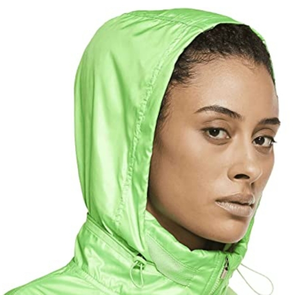 Nike City Ready 1/4 Zip Training Jacket SzS Green - Picture 2 of 11